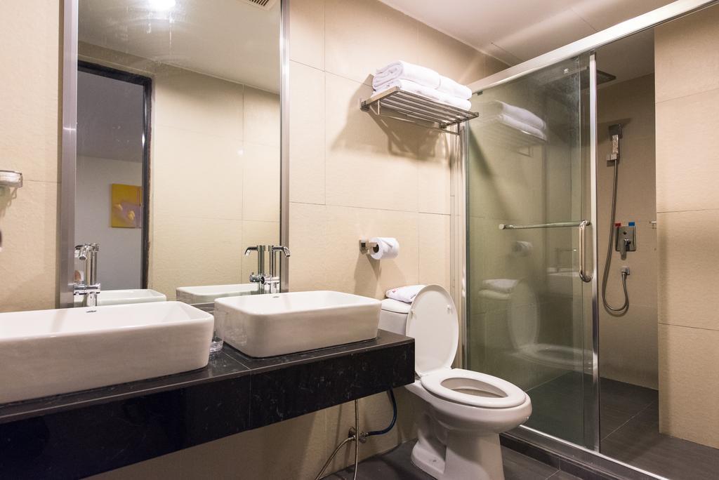 Hotel Aston Boutec Kota Kinabalu